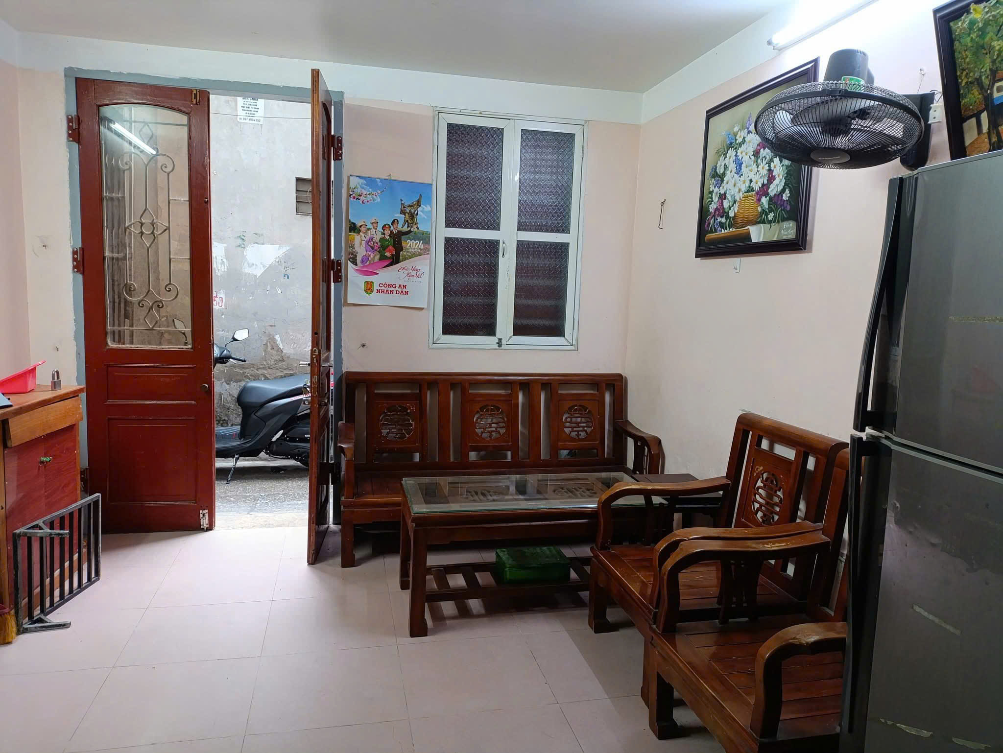 Cho thuê nhà nguyên căn ngõ 230 Hoàng Mai 30m2 x 4 tầng, 8.5 Triệu ở gia đình, nhóm đi làm - Ảnh 2